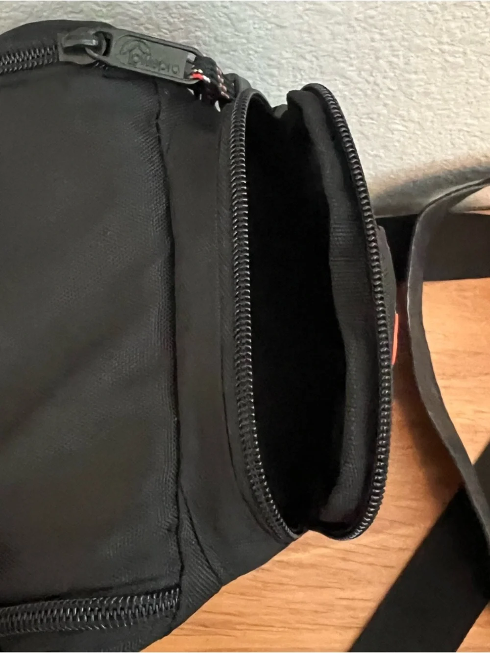 Lowepro Adventura TLZ 20 II Camera Bag Black Techwear Gorpcore Minimalist